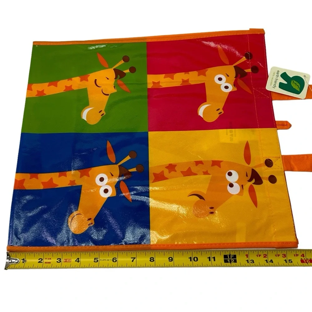 Toys R Us geoffrey giraffe